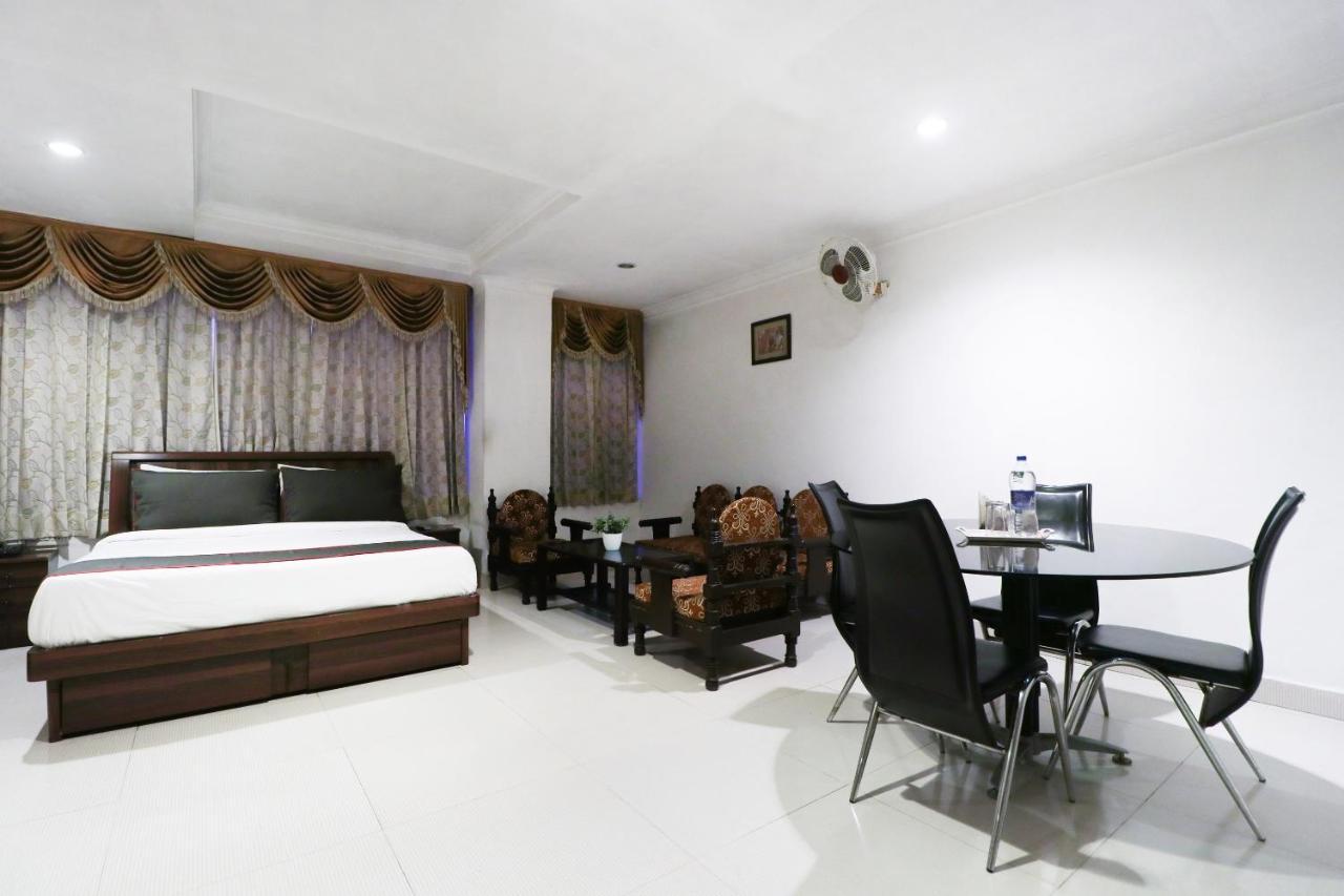 Oyo 13365 Hotel Teg Royal Amritsar Extérieur photo