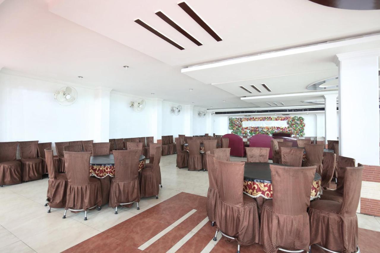 Oyo 13365 Hotel Teg Royal Amritsar Extérieur photo